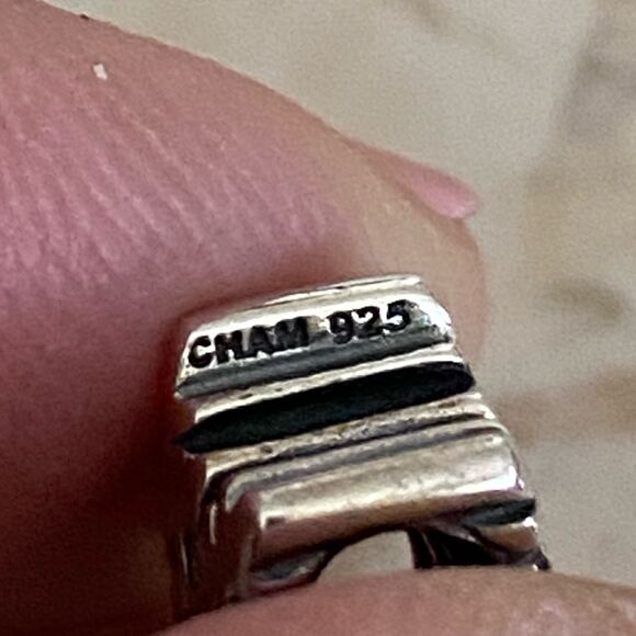 Chamilia Sterling Silver Snowflake Charm - Picture 5 of 5